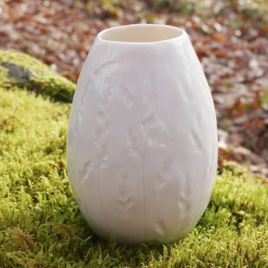 Cocoon-vas med gräsavtryck 2.jpg